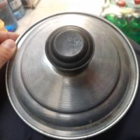 Стар алуминиев капак, снимка 1 - Съдове за готвене - 45303270