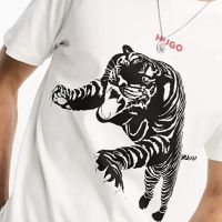 Оригинална тениска HUGO- размер L, снимка 2 - Тениски - 45420393