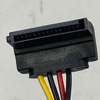 Кабел Cable SATA  ъглов 90° 15 pin женско към 4 pin женско, 20 cm, снимка 3 - Друга електроника - 45127884