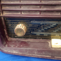 Ретро радио Комсомолец, без липси, лампово, снимка 4 - Антикварни и старинни предмети - 44969097