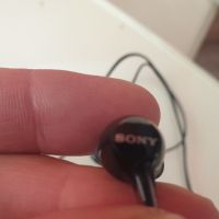 слушалки Sony-черени , снимка 3 - Слушалки и портативни колонки - 45093463