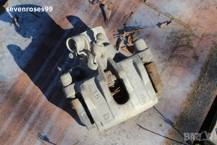 Спирачен апарат заден ляв Мазда 3 2008 2.3i 158hp Mazda 3 седан, снимка 1