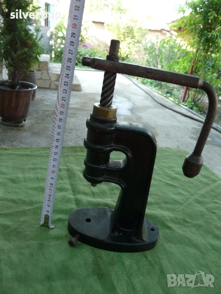  Стара винтова преса , снимка 1