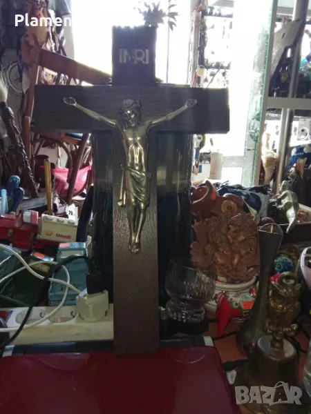 Дървен кръст с месингов Христос , снимка 1