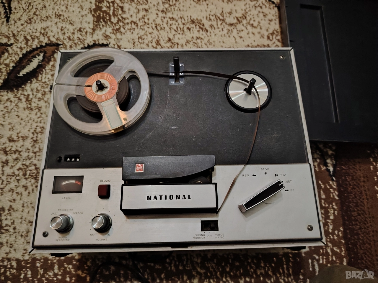 Магнетофон National, снимка 1