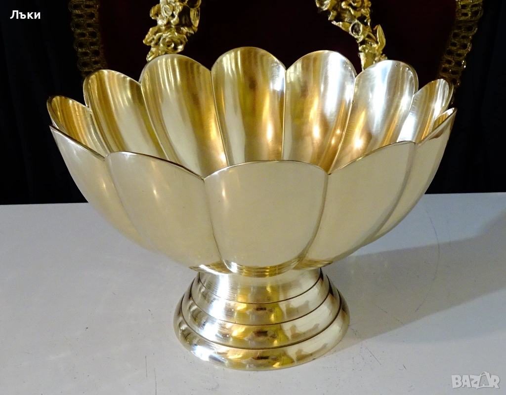 Разкошна бронзова фруктиера на пиедестал 1.1 кг. , снимка 1