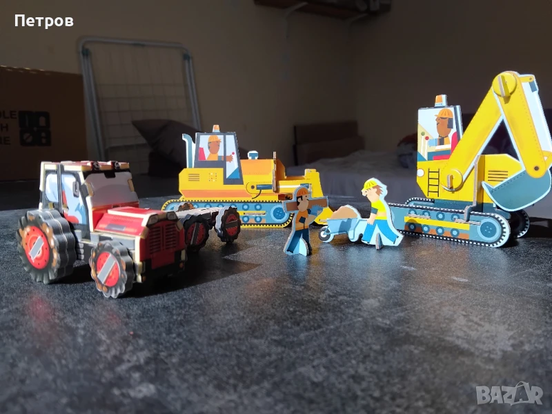 Комплект  Пъзел играчки -картонени строителни превозни средства , снимка 1