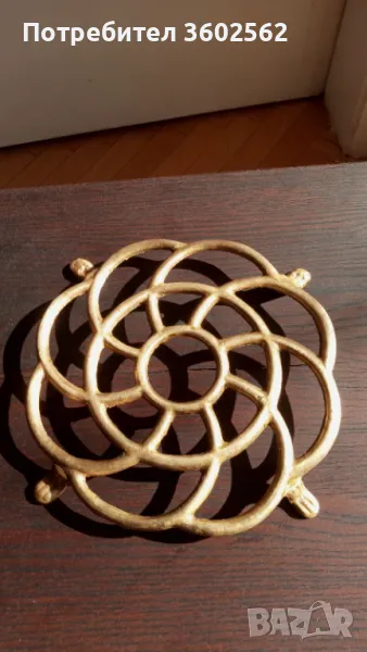 ажурна месингова поставка, снимка 1
