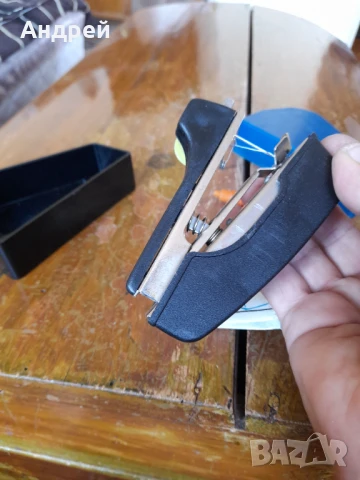 Стара ръчна шевна машина #2, снимка 6 - Други ценни предмети - 51253483