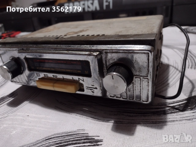Ретро авторадио Берлин, снимка 5 - Радиокасетофони, транзистори - 53056784