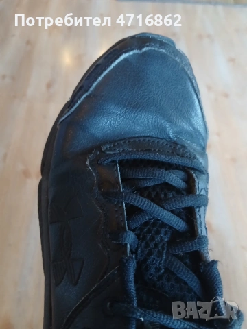 Маратонки Under Armour , снимка 3 - Детски маратонки - 54130253