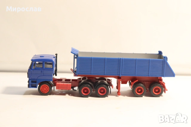 HERPA H0 1/87 DAF 3300 KАМИОН САМОСВАЛ ГОНДОЛА МОДЕЛ, снимка 2 - Колекции - 53732819
