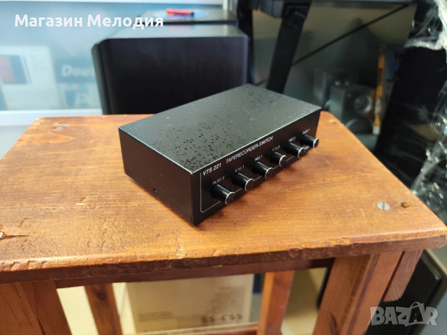 Превключвател за входове за усилвател VTS 211 Taperecorder Switch, снимка 5 - Ресийвъри, усилватели, смесителни пултове - 51770005