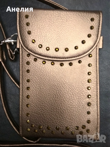 Дамски малки чантички за телефон и ключове, снимка 14 - Чанти - 51497956