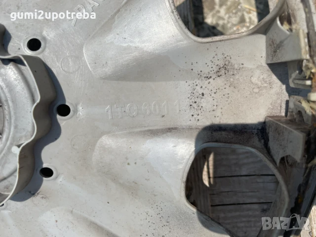 15 цола Тас VW Volkswagen GOLF CADDY Фолксваген 1t0601147d Оригинал, снимка 3 - Аксесоари и консумативи - 49606365