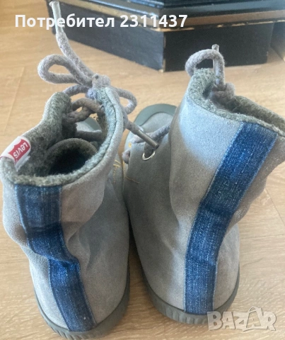 Levi’s естествен набук, снимка 3 - Дамски ежедневни обувки - 53707947
