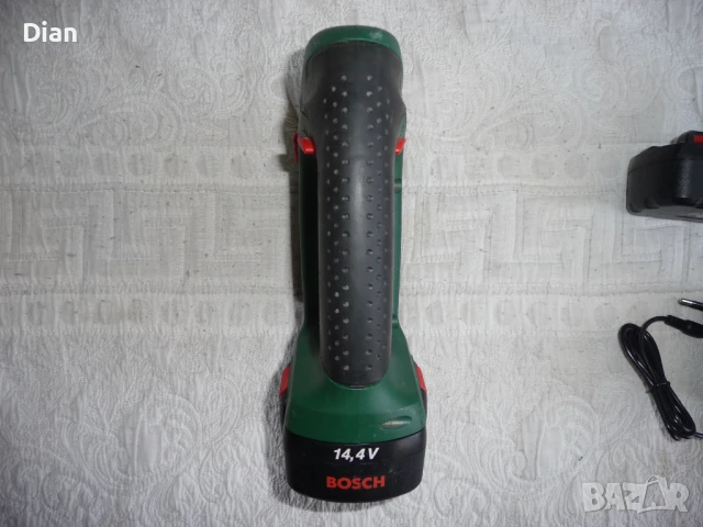 Акумулаторен прободен трион / зеге Bosch PST 14,4 V с две батерии., снимка 4 - Други инструменти - 50464649