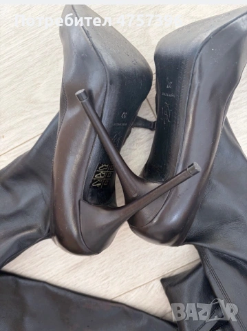 Alexander McQueen  Оригинални 37 номер, снимка 4 - Дамски ботуши - 53965519