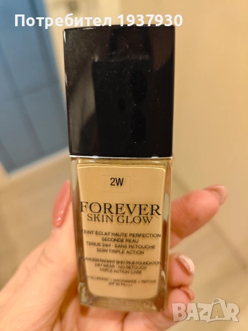 Продавам фон дьо тен Dior Forever skin glow, снимка 2 - Козметика за лице - 53897308