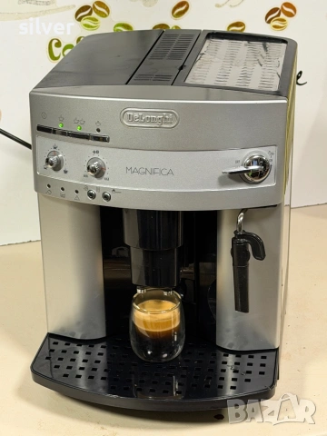 Кафемашина кафе автомат delonghi magnifica с гаранция, снимка 2 - Кафемашини - 53452071