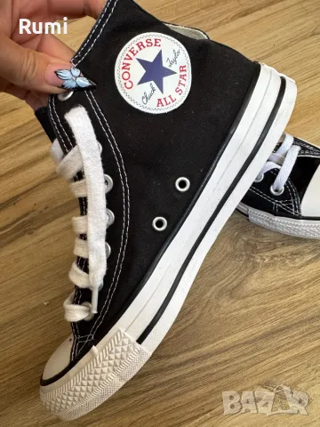 Оригинални високи черни кецове Converse! 39,5 н, снимка 1 - Чехли - 49454339