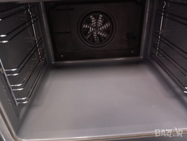 Свободно стояща печка с керамичен плот Бош Bosch с две години гаранция!, снимка 9 - Печки, фурни - 52082731