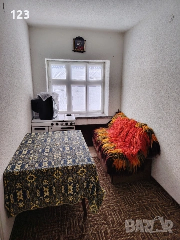 продавам Къща на два етажа двор с 8 стаи , снимка 12 - Къщи - 54099381