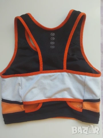 Nike 100% оригинално дамско бюстие / спортен сутиен, снимка 3 - Спортни екипи - 50911480