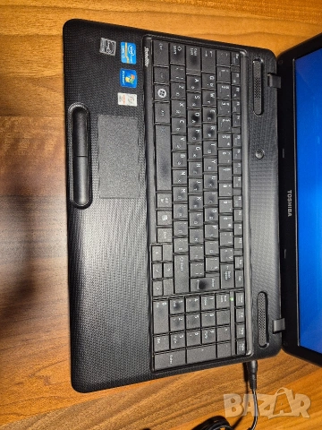 Лаптоп Toshiba Satellite C660-1MT, снимка 4 - Лаптопи за дома - 53091328