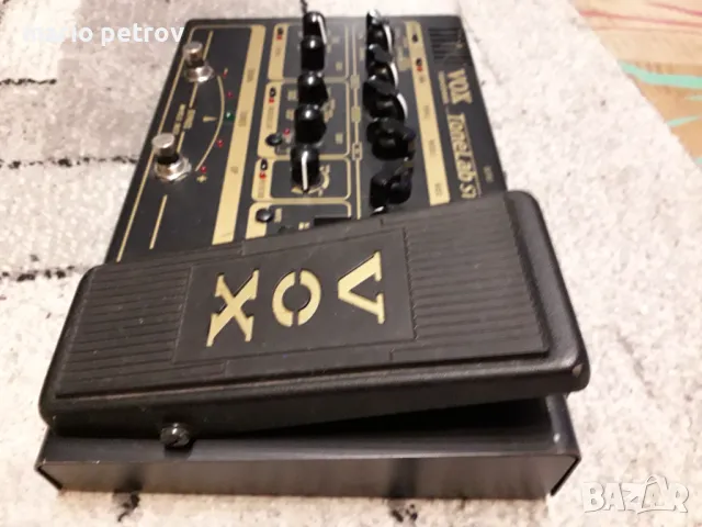 VOX TONELАB ST VALVETRONIX  Лампов процесор със сменена лампа ECC83 ,страхотен звук.ЦЕНА 250ЛВ. , снимка 5 - Други - 49853323