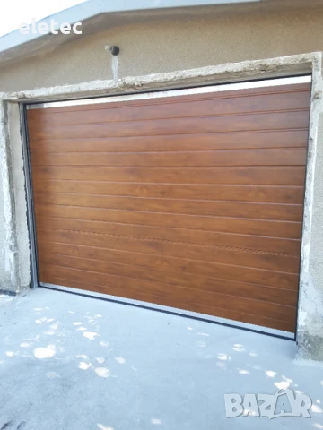 Секционни врати, снимка 11 - Гаражни врати - 35176838