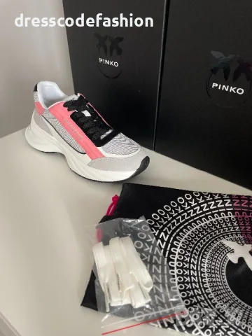Дамски оригинални маратонки Pinko, снимка 11 - Маратонки - 50030276