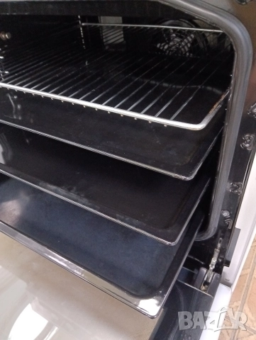 Свободно стояща печка с керамичен плот Gorenje с 2 години гаранция!, снимка 2 - Печки, фурни - 52580082