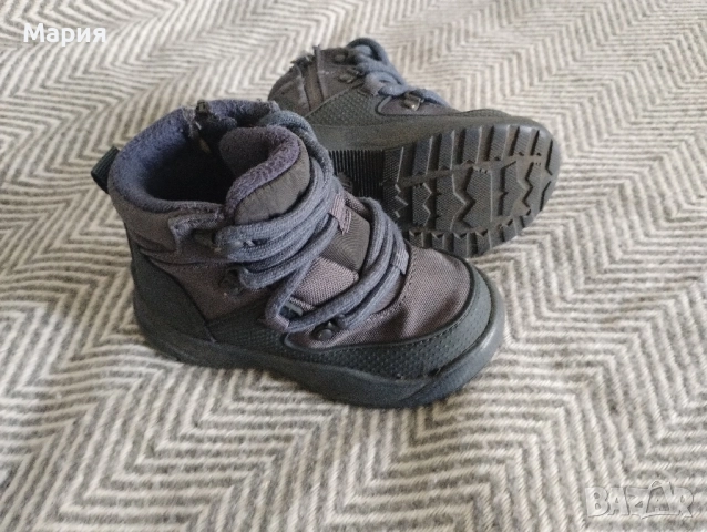 Zara непромокаеми боти номер 22 , снимка 2 - Детски боти и ботуши - 52294530