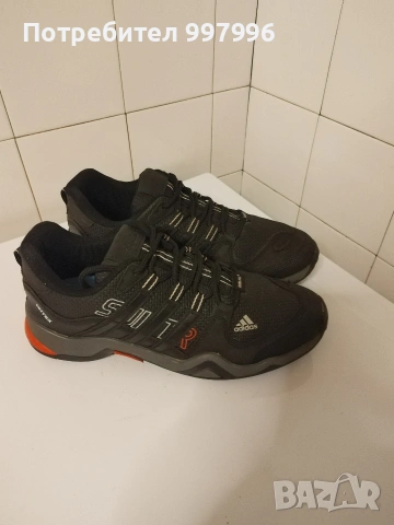 оригинални непромокаеми маратонки-ADIDAS terrex-42номер, снимка 2 - Маратонки - 53290218