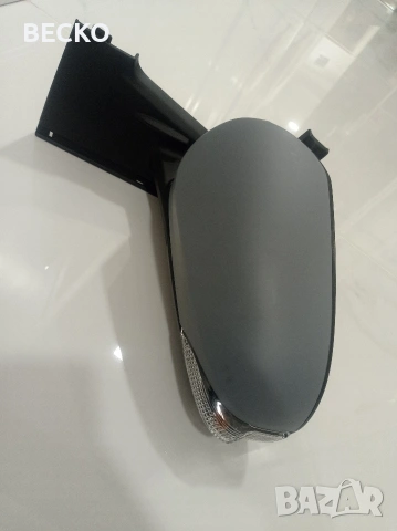 Ляво огледало за Toyota Yaris 3, снимка 4 - Части - 53391715