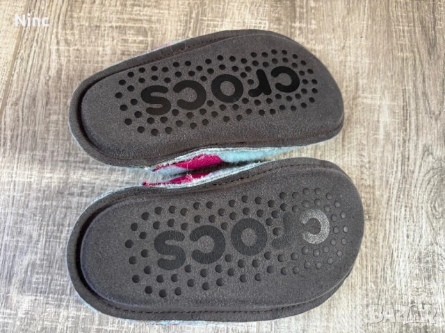 Детски пантофки Crocs 27, снимка 4 - Детски пантофи - 53609033