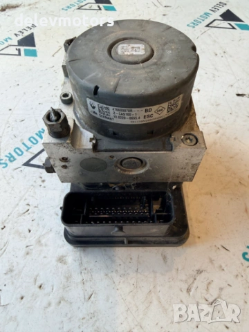 476600078R, 100915-14713 ABS модул от Dacia Dokker 1.6i, 109 ph., 5sp., 15 000 km, 2021, euro 6D, снимка 2 - Части - 53032441