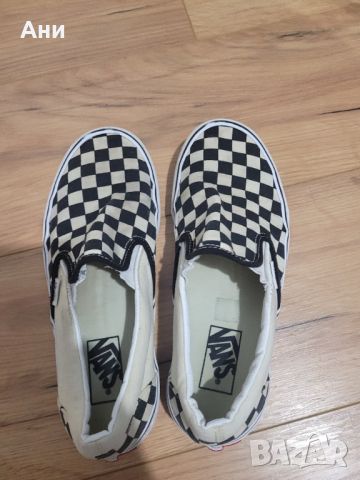 Vans 39 номер, снимка 2 - Кецове - 45545232