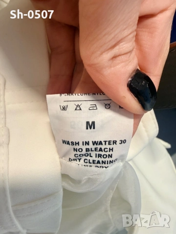 Стилен дамски костюм, снимка 8 - Костюми - 54219928