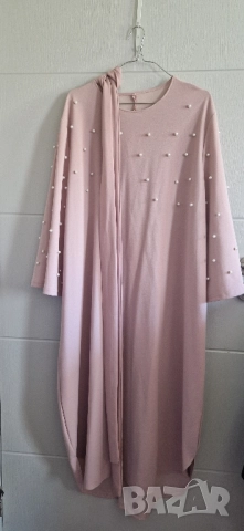 Дамска рокля с перли размер: овърсайз материя: тежка материя, немачкаема подходяща за официален пово