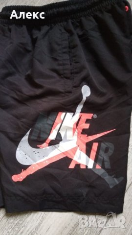 Nike Jordan къси панталони 128-140см, снимка 4 - Детски къси панталони - 45822520