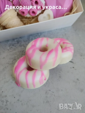 Понички и сладоледи  от сапун за детско парти, снимка 6 - Декорация - 52598191