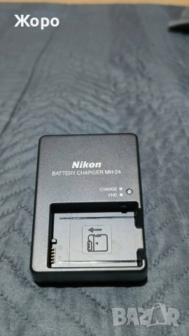 Фотоапарат Nikon D3500 + обектив Nikkor AF-S DX 55-300mm, снимка 13 - Фотоапарати - 53398210