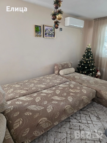 Разтегателен диван с табуретка, снимка 5 - Дивани и мека мебел - 52956424