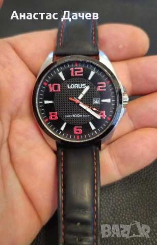 Часовник LORUS