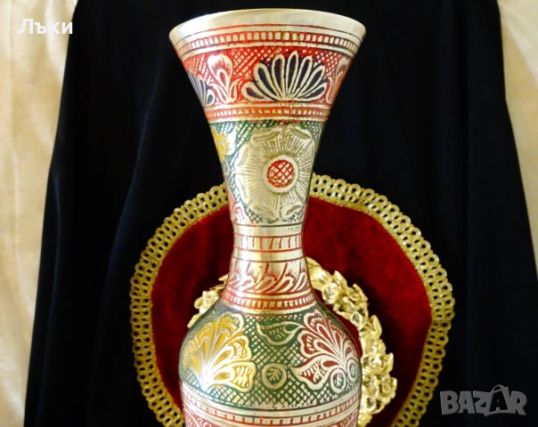 Бронзова ваза 36 см.,цветен клетъчен емайл. , снимка 2 - Антикварни и старинни предмети - 53035496