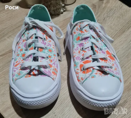 Кецове Converse All Stars, снимка 1 - Детски обувки - 48513377