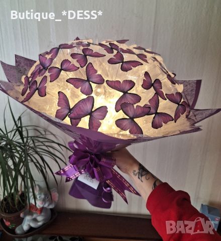 НОВО‼️Сетещи букети "DESS"🦋✨️, снимка 2 - Подаръци за жени - 45841467