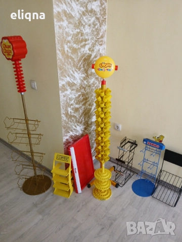 Продавам търговско оборудване за нон стоп , снимка 9 - Етажерки - 51795875